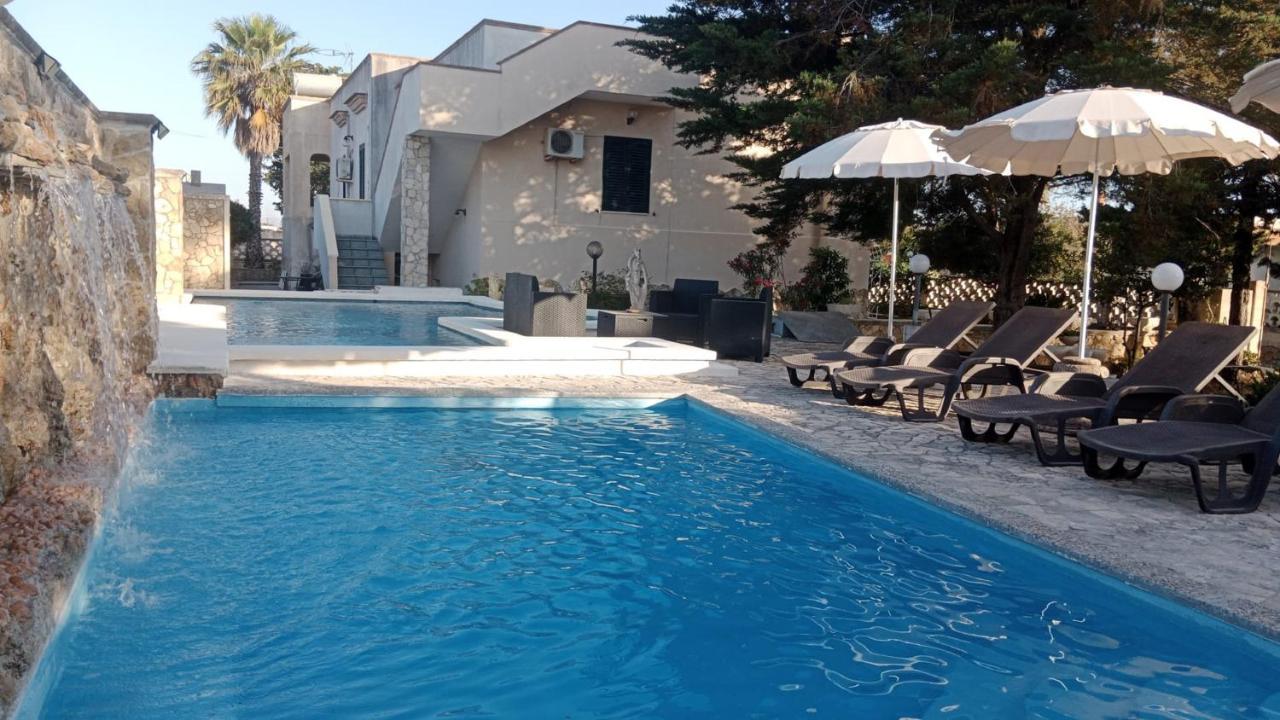 Alloggio In Villa Cristina B&B Gallipoli Ngoại thất bức ảnh