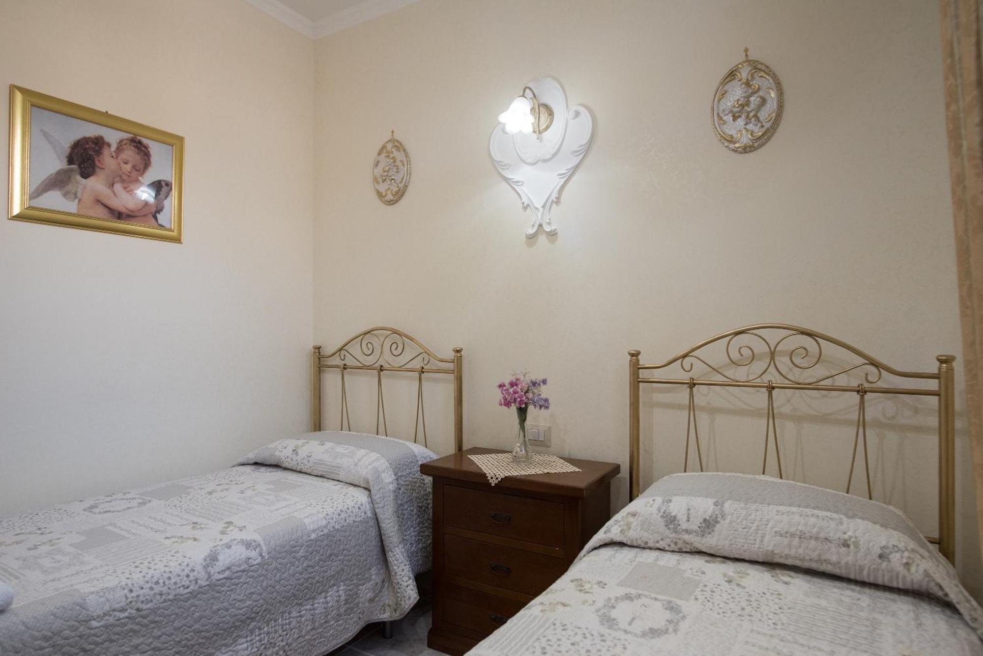 Alloggio In Villa Cristina B&B Gallipoli Ngoại thất bức ảnh