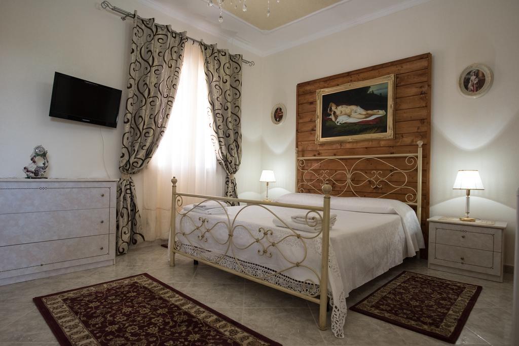 Alloggio In Villa Cristina B&B Gallipoli Ngoại thất bức ảnh