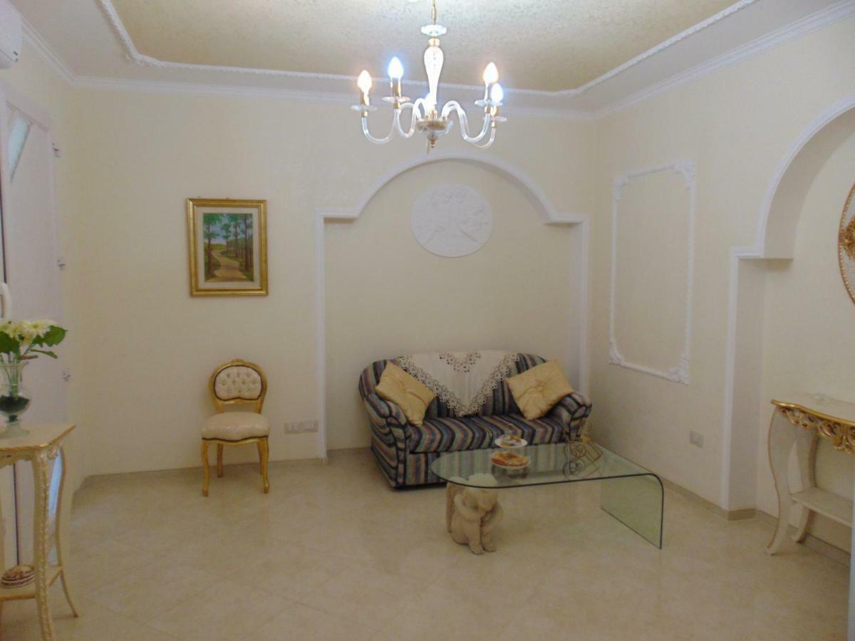Alloggio In Villa Cristina B&B Gallipoli Ngoại thất bức ảnh