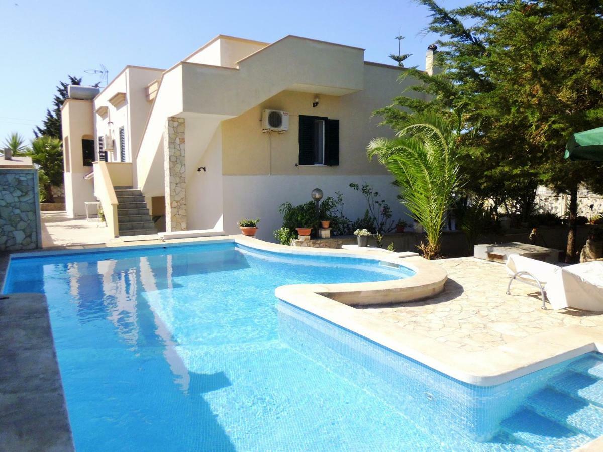 Alloggio In Villa Cristina B&B Gallipoli Ngoại thất bức ảnh